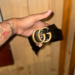AUTHENTIC men’s Gucci belt